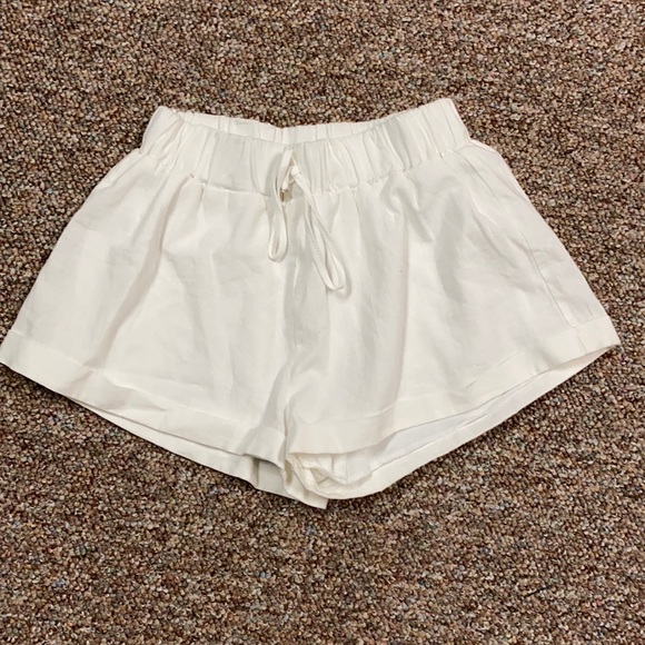 SHEIN Paperbag Drawstring Waist Solid Shorts - Size Small - Picture 1 of 8